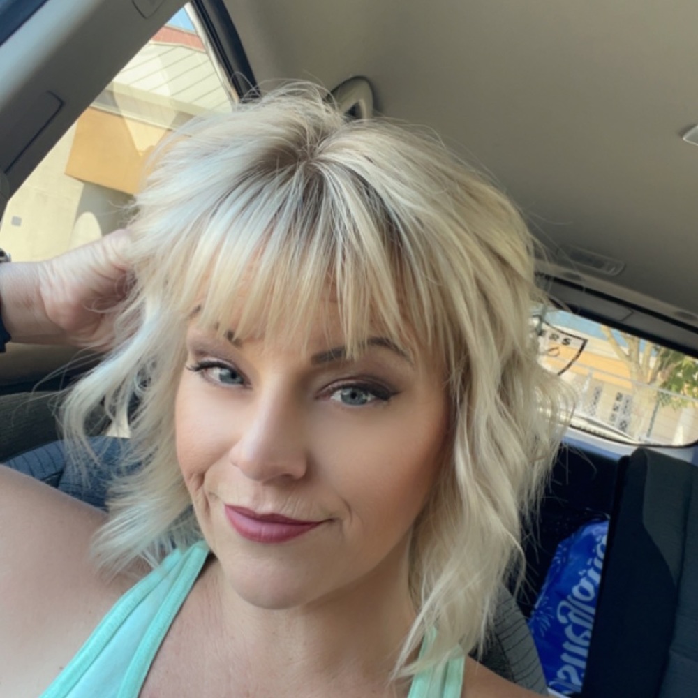 Meet your Posher, Jessica